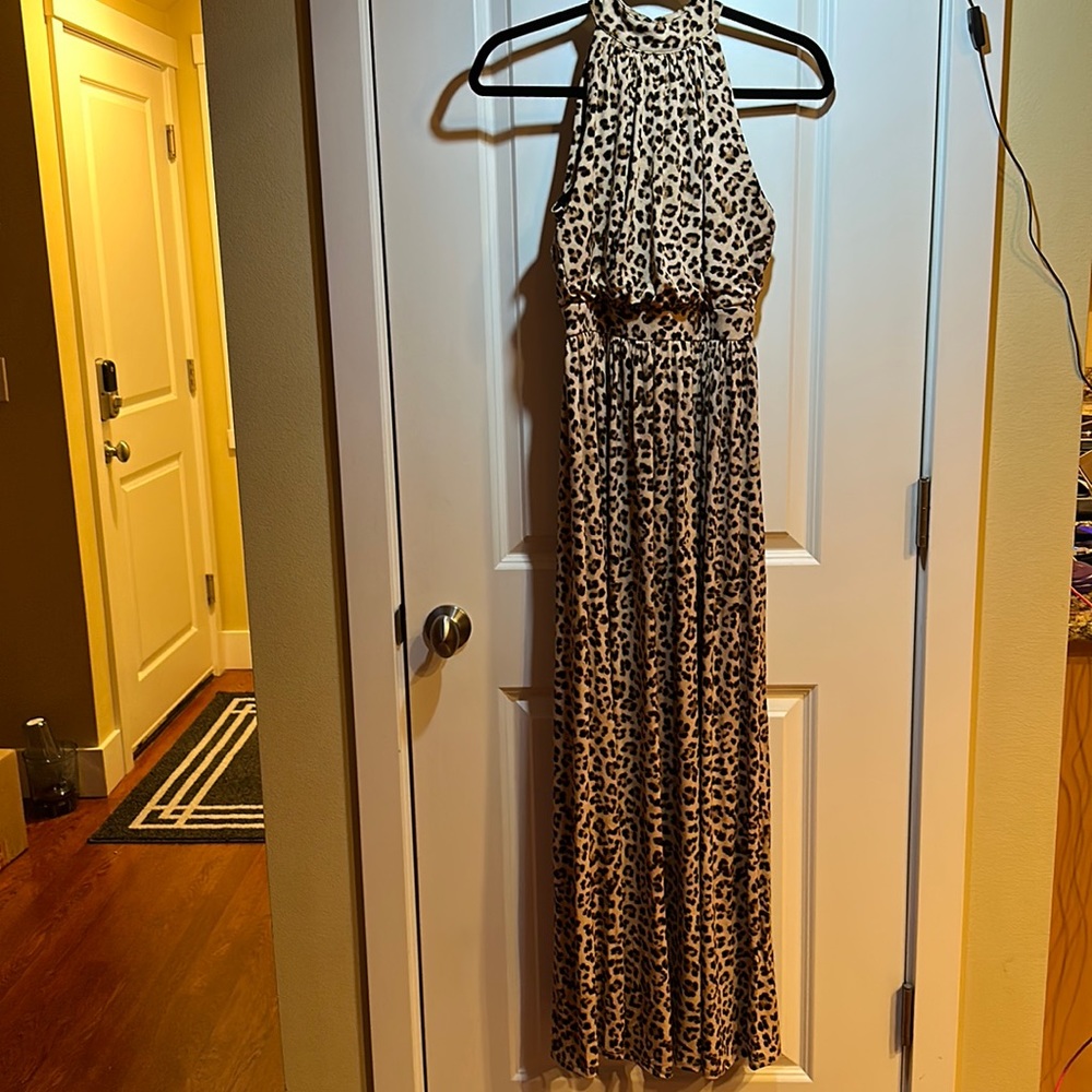 Halter neck cheetah dress